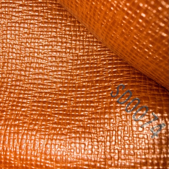 AUTHENTIC Louis Vuitton Classic Monogram Papillon 26 - Picture 15 of 16